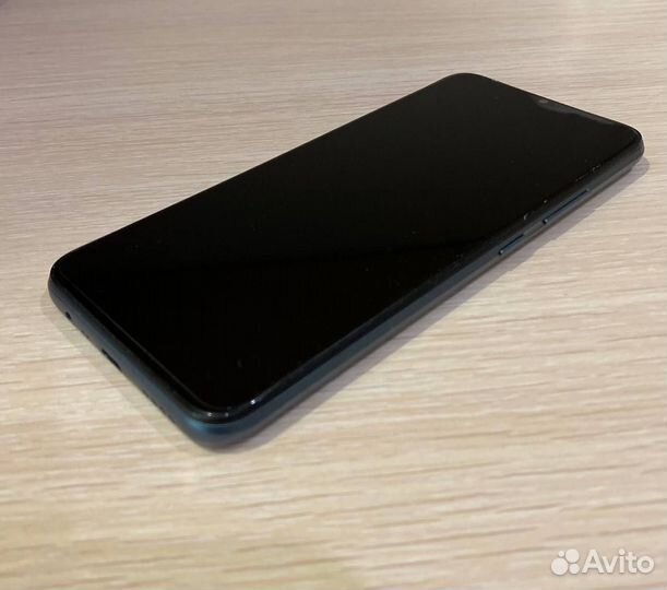 Продам телефон новый