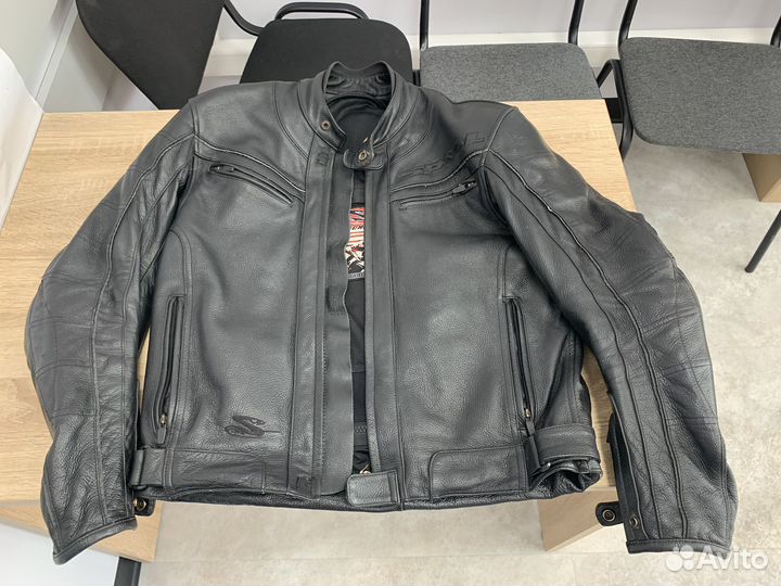 Мотокуртка кожаная мужская 48-50