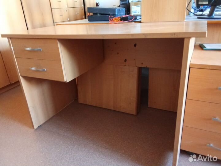 Офисная мебель