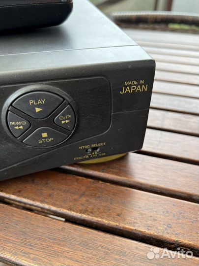 Видеомагнитофон Panasonic nv-sd400eu