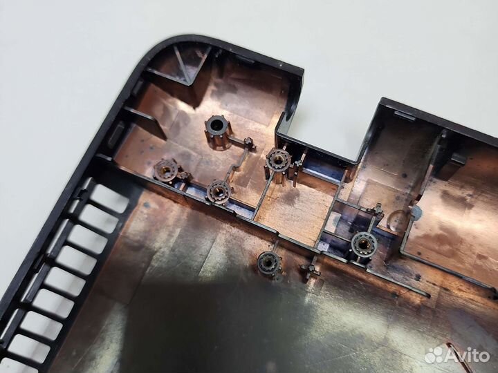 Поддон ноутбука Asus x751l