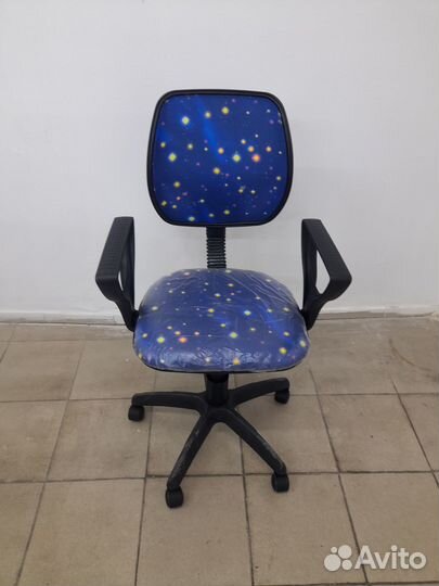 Компьютерное кресло. Новое