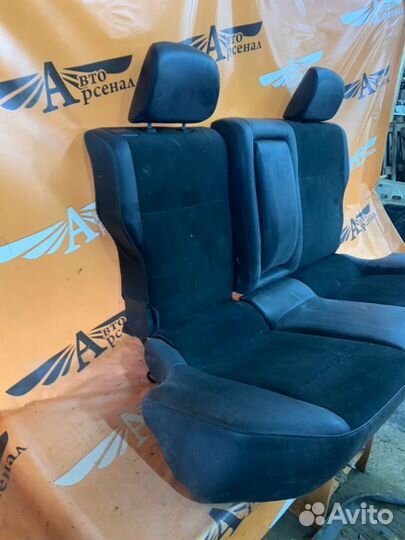 Сидение заднее Mitsubishi Lancer