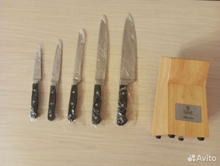Набор кухонных ножей Taller на подставке (новые)