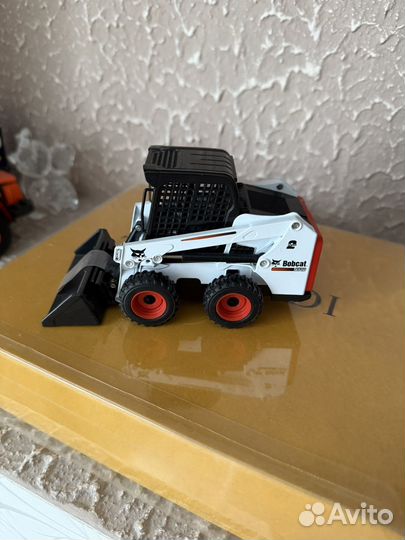 Модель погрузчика bobcat