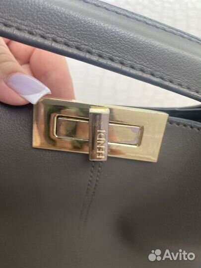 Женская сумка fendi