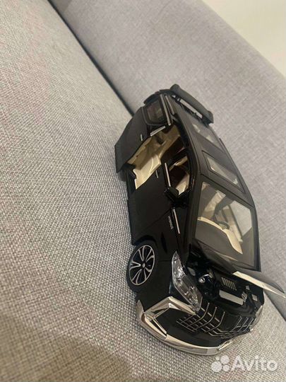 Модель Автомобиля Масштаб 1:24