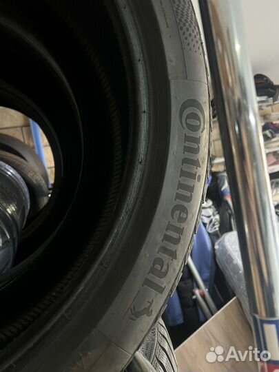 Continental WinterContact TS 860 S 275/40 R20 и 315/35 R20
