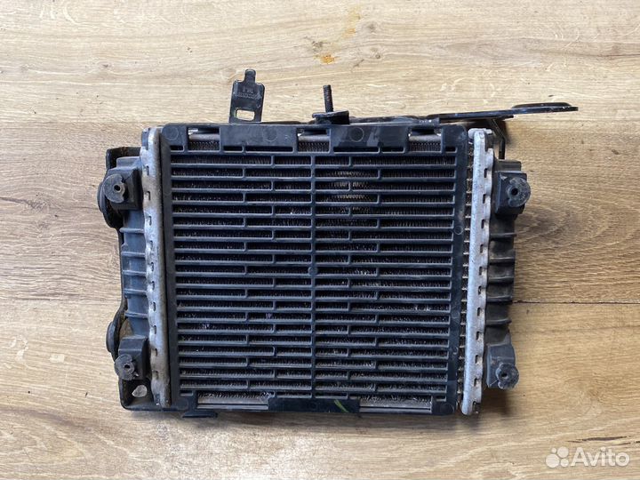 Audi s3 8v радиатор дополнительный