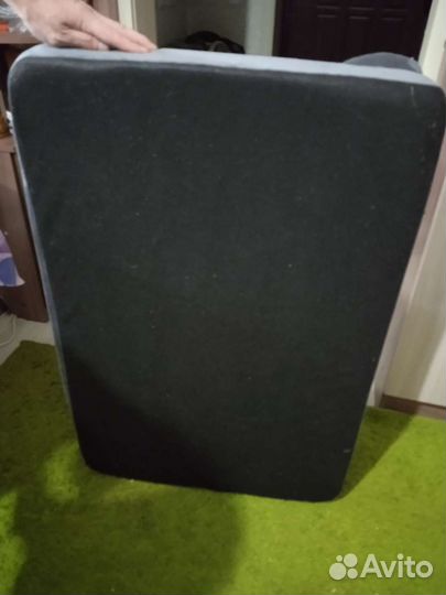 Лежанка для большой собаки новая