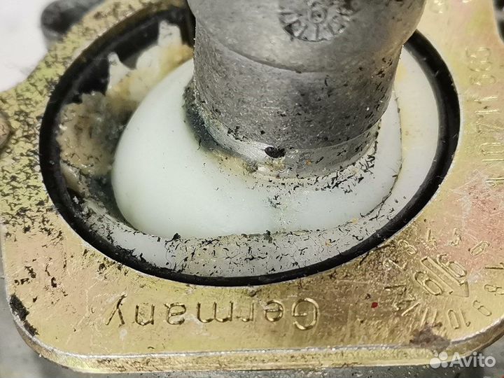 Кулиса кпп для Volkswagen Bora 1J0711061C