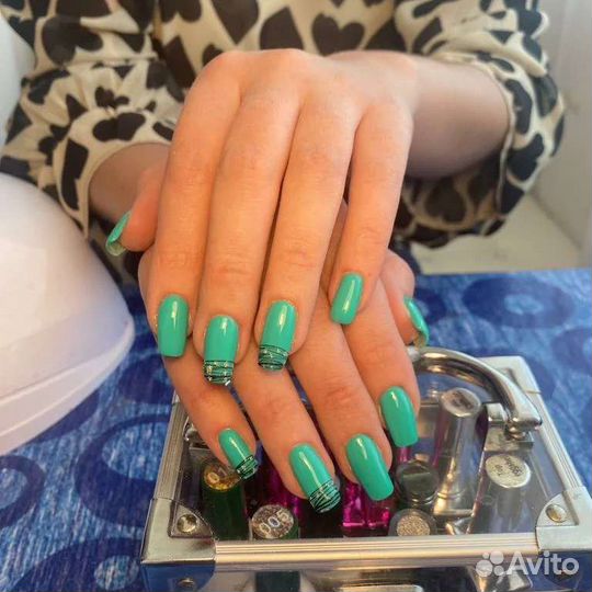 Маникюр педикюр с покрытием гель лаком