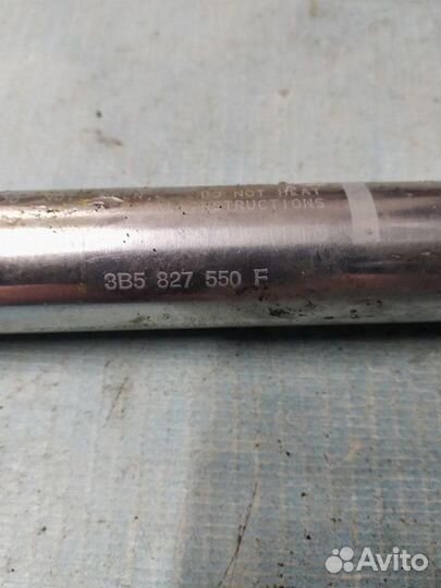 Амортизатор крышки багажника 3B5827550E