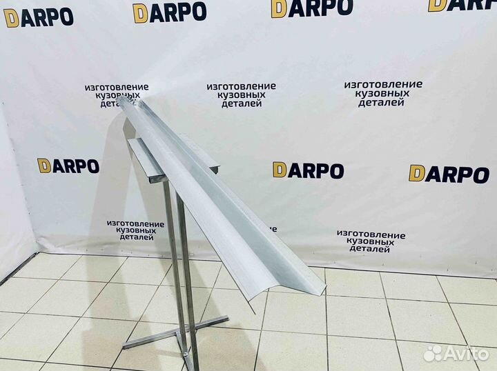 Пороги для Mazda MPV 1999-2006 (LW)