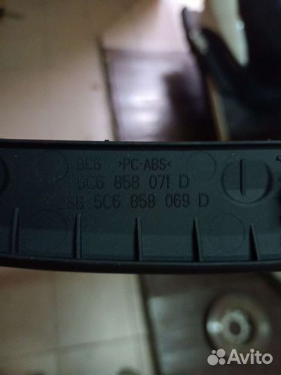 Jetta 6 рамка магнитолы накладка