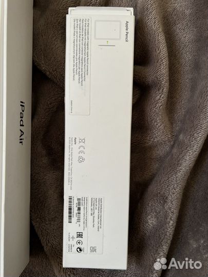 iPad Air 4 / 256GB