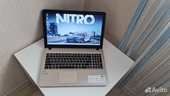 Свежий asus i3 + 8 gb для игр отдыха