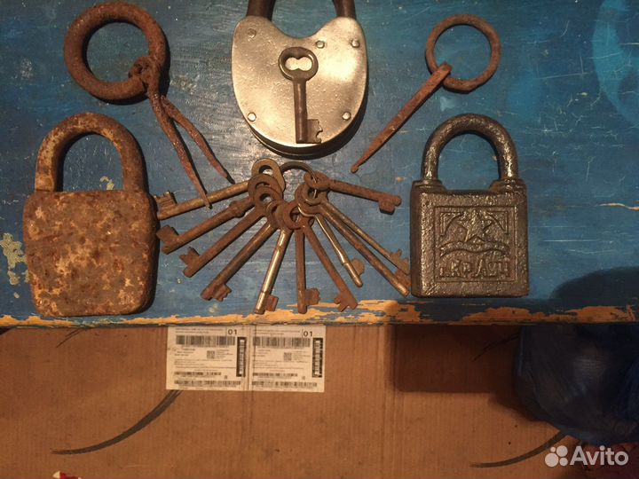 Замки и ключи