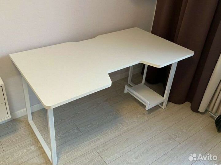 Компьютерный стол лофт