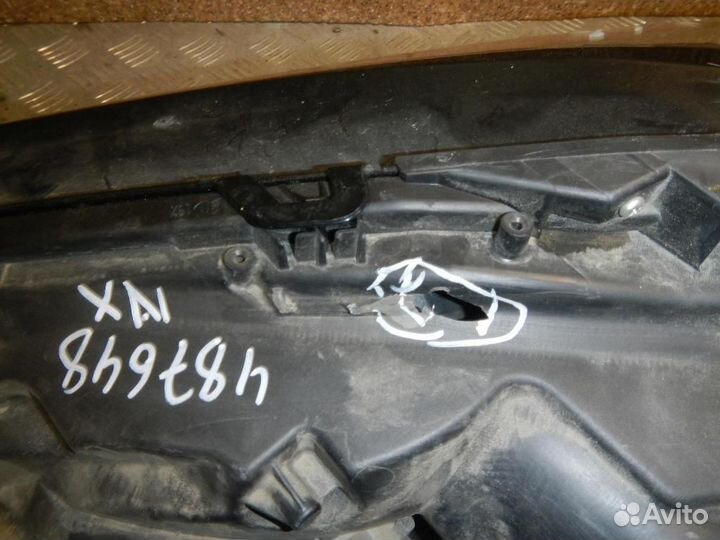 Фара правая Lexus NX200/NX200t/NX300/NX300h