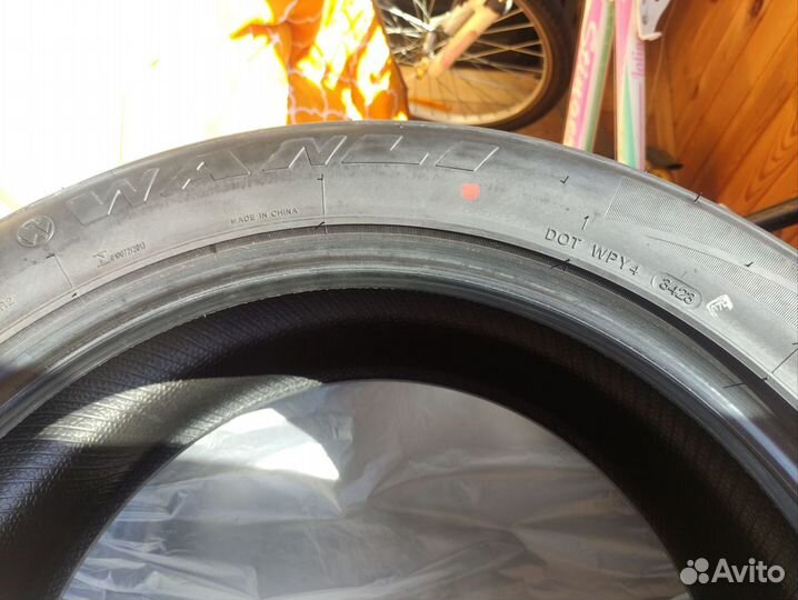 Wanli AS028 235/55 R19 101V