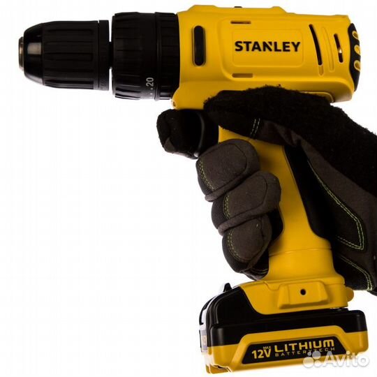 Аккумуляторная ударная дрель-шуруповерт Stanley SC