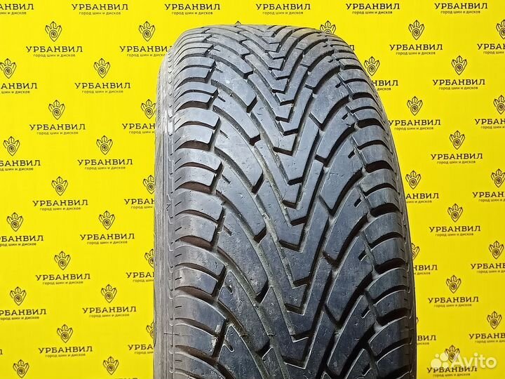 Goodyear Wrangler F1 235/65 R17 104V