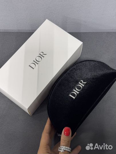 Dior черная бархатная косметичка оригинал