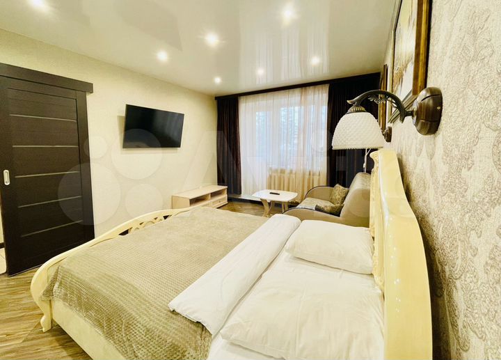 1-к. квартира, 40 м², 1/5 эт.