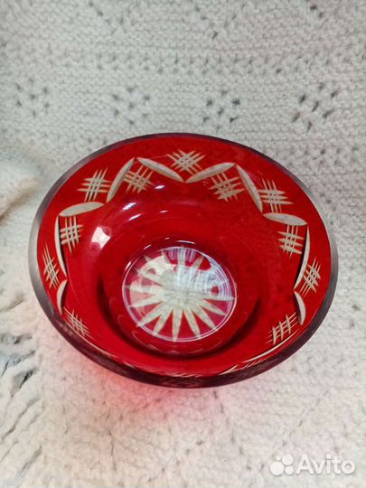 Конфетница СССР красная