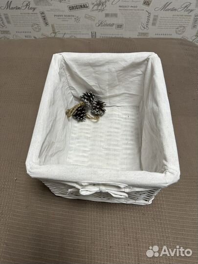 Корзина плетеная для подарка