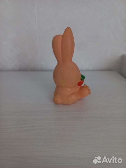 Заяц резина