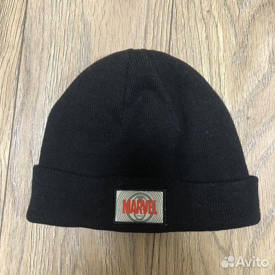 Шапка Marvel теплая