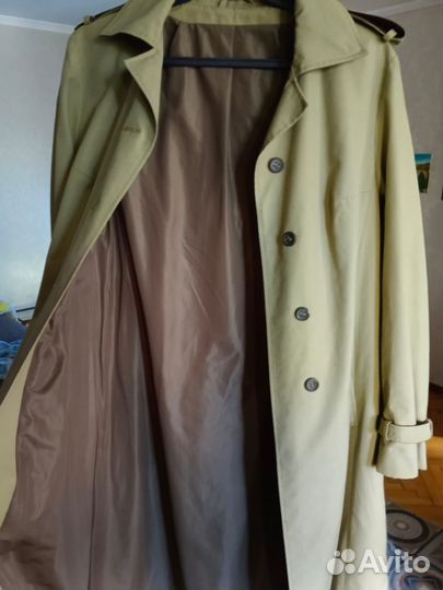 Плащ женский