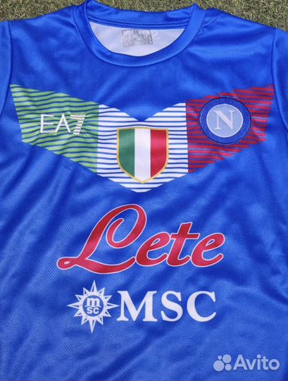 Футбольная форма Наполи Кварацхелия