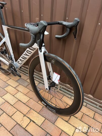 Canyon Aeroad CF SLX 7 Disc eTap 2024, новые, разн