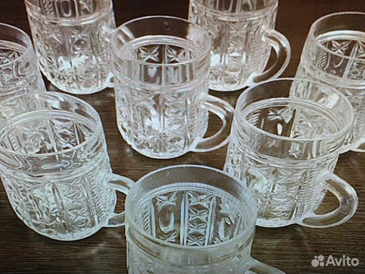 Хрустальные кружки в хорошем состоянии