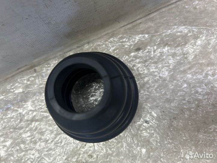 Пыльник задний Bmw X3 F25