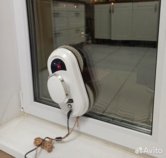 Робот мойщик для окон, балкона