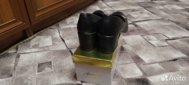 Туфли женские 39 размер черные