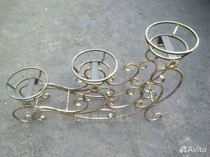 Подставка для цветов напольная