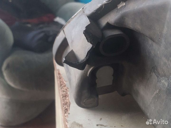 Передняя правая фара Рено logan