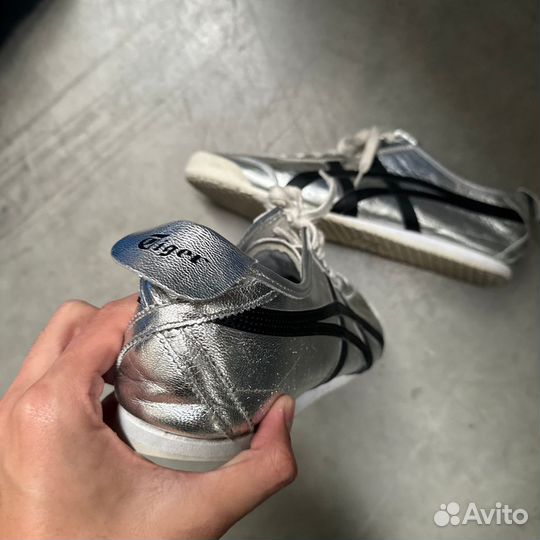 Asics Onitsuka tiger mexico 66 pure silver black