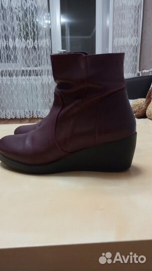 Ботинки женские