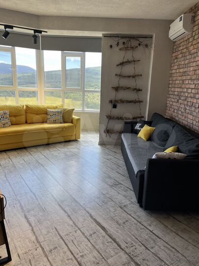 1-к. квартира, 42 м², 8/9 эт.