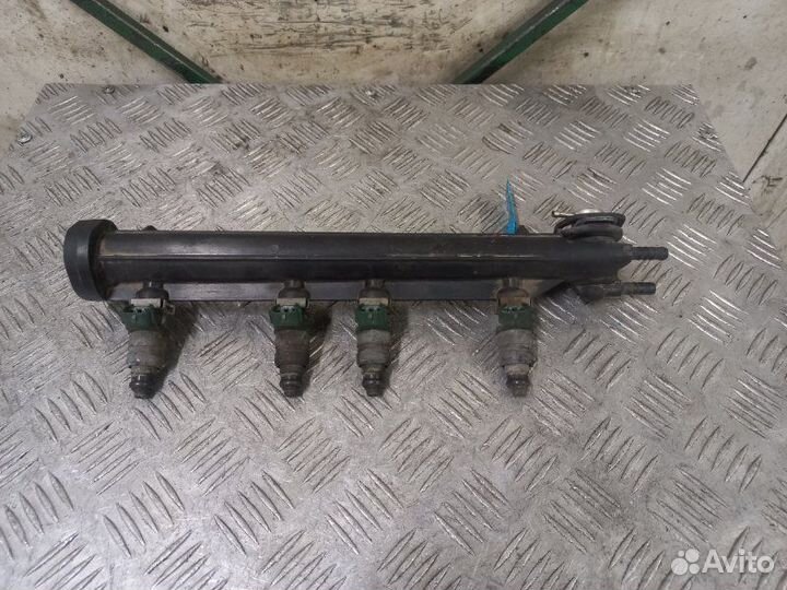 Форсунки топливные Skoda Octavia A4 1.6 BFQ