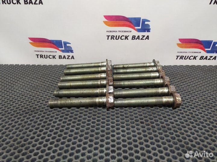 1622758 Комплект болтов маховика