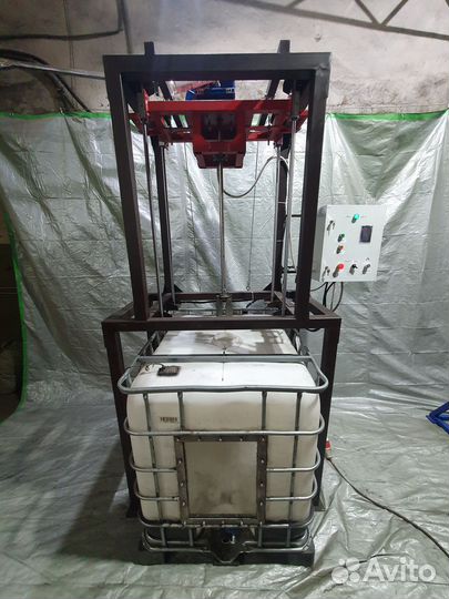 Мешалка с Подъемным Механизмом для Еврокуба 3кВт