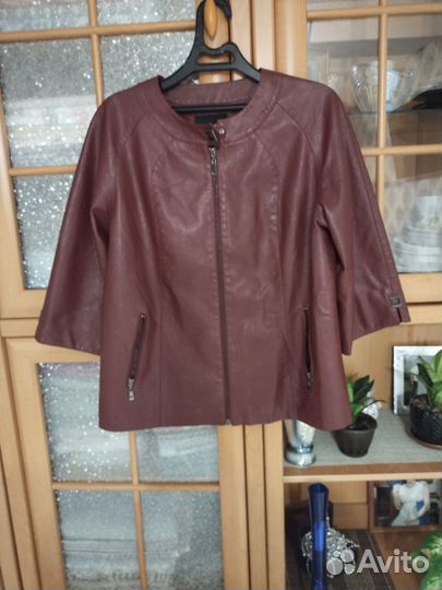 Куртка кожаная женская 48 50