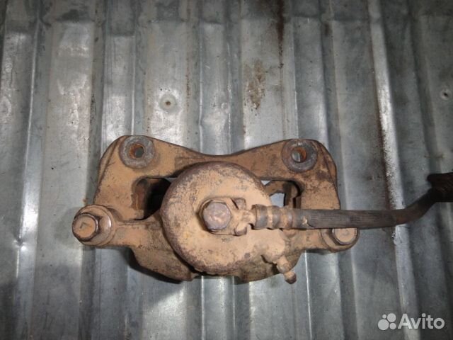 Суппорт Galant (93-06) пер. L б\у